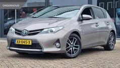 Gebruikt 2015 Toyota Auris Hatchback | € 13.950 (Eerlijke prijs)
