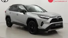 Gebruikt 2023 Toyota RAV4 Hybrid SUV | € 44.999 (Eerlijke prijs)