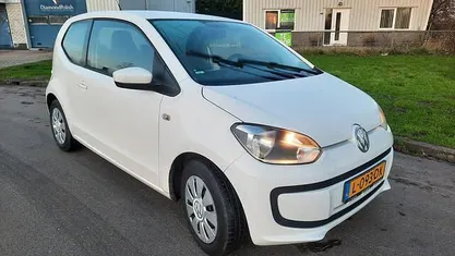 Occasion 2012 VW up! high up! Hatchback | € 3.950 (Eerlijke prijs)