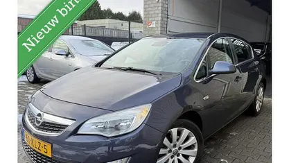 Occasion 2010 Opel Astra Cosmo Hatchback | € 4.650 (Eerlijke prijs)