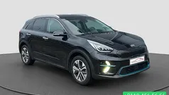 Zwart Gebruikt 2020 Kia e-Niro SUV | € 20.895 (Eerlijke prijs)
