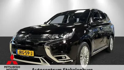 Gebruikt 2018 Mitsubishi Outlander P-HEV Edition SUV | € 21.540 (Eerlijke prijs)