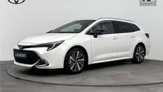 Gebruikt 2025 Toyota Corolla Stationwagen | € 40.444 (Eerlijke prijs)