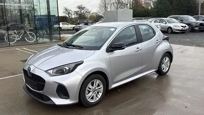 Gebruikt 2025 Mazda 2 Center-Line | € 22.000 (Goede deal)