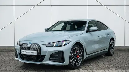 Gebruikt 2024 BMW i4 M Sport Sedan | € 48.950 (Eerlijke prijs)