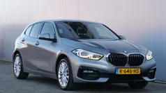Grijs Gebruikt 2022 BMW 118 Basis Hatchback | € 25.450 (Goede deal)