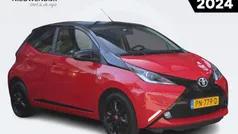 Rood Gebruikt 2017 Toyota Aygo X-cite Hatchback | € 8.795 (Eerlijke prijs)