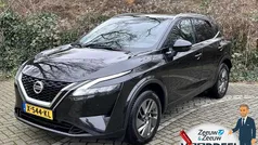 Zwart Gebruikt 2022 Nissan Qashqai Acenta SUV | € 22.935 (Eerlijke prijs)