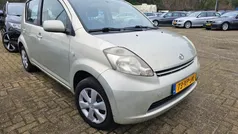 Beige Gebruikt 2007 Daihatsu Sirion Hatchback | € 1.999 (Eerlijke prijs)