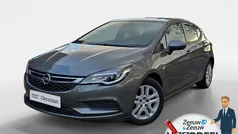 Gebruikt 2017 Opel Astra Edition Hatchback | € 13.940 (Eerlijke prijs)