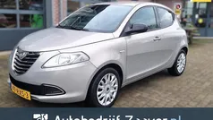 Beige Gebruikt 2011 Lancia Ypsilon Silver Hatchback | € 3.950 (Eerlijke prijs)