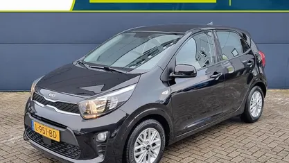 Occasion 2021 Kia Picanto Hatchback | € 11.035 (Super prijs)