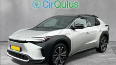 Grijs Gebruikt 2022 Toyota bZ4X Premium SUV | € 39.880 (Eerlijke prijs)