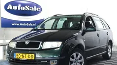 Groen, metallic lak Gebruikt 2004 Skoda Fabia Comfort Stationwagen | € 944 (Eerlijke prijs)