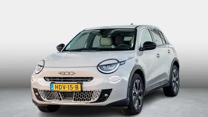 Occasion Fiat 600 La Prima 110 PK (80 kW) 2025 Beige SUV