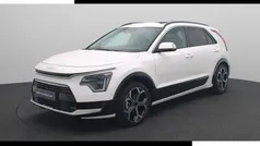 Wit Gebruikt 2024 Kia Niro SUV | € 36.440 (Eerlijke prijs)