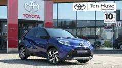 Blauw Gebruikt 2022 Toyota Aygo Design Hatchback | € 18.400 (Eerlijke prijs)