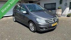 Grijs Gebruikt 2009 Mercedes B180 Business MPV | € 3.250 (Eerlijke prijs)