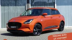 Oranje Nieuw 2024 Suzuki Swift Hatchback | € 23.547 (Eerlijke prijs)