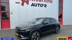 Zwart Gebruikt 2023 Mazda MX30 Makoto SUV | € 28.950 (Eerlijke prijs)