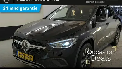 Zwart Gebruikt 2021 Mercedes GLA250 Style SUV | € 34.900 (Goede deal)