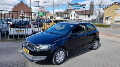 Occasion VW Polo Trendline 69 PK (50 kW) 2010 Zwart Hatchback