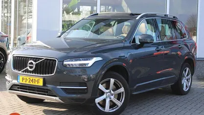 Occasion Volvo XC90 Momentum 2017 Grijs (metallic) SUV