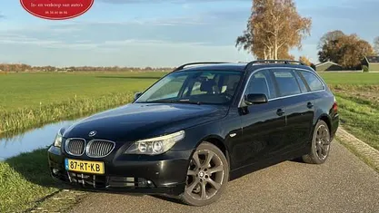 Zwart Gebruikt 2004 BMW 525 Basis Stationwagen | € 2.950 (Eerlijke prijs)
