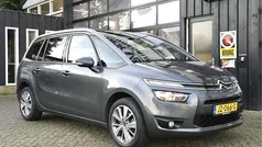 Grijs, metallic lak Gebruikt 2016 Citroën Grand C4 Picasso Intensive MPV | € 9.999 (Eerlijke prijs)