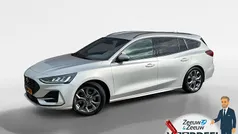 Moondust silver Gebruikt 2023 Ford Focus ST-Line Stationwagen | € 21.440 (Eerlijke prijs)