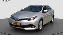 Grijs Gebruikt 2016 Toyota Auris Hybrid Stationwagen | € 12.495 (Eerlijke prijs)