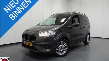 Grijs Occasion 2026 Ford Tourneo Connect Titanium MPV | € 17.340 (Eerlijke prijs)