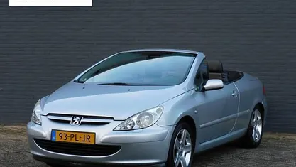 Gebruikt 2005 Peugeot 307 CC Cabriolet | € 2.940 (Eerlijke prijs)