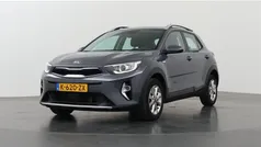 Grijs Gebruikt 2021 Kia Stonic SUV | € 18.435 (Eerlijke prijs)