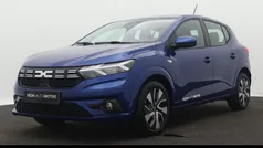 Gebruikt 2024 Dacia Sandero Expression Hatchback | € 19.950 (Eerlijke prijs)