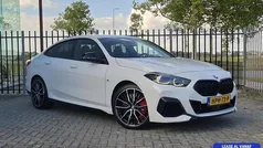 Wit Gebruikt 2024 BMW M235 Executive Coupé | € 53.950 (Eerlijke prijs)