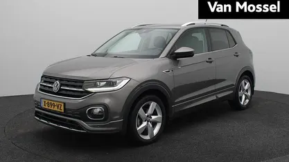 Grijs Occasion 2024 VW T-Cross R-line SUV | € 23.440 (Super prijs)