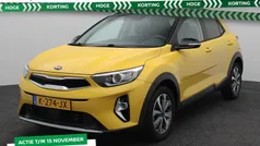 Geel Gebruikt 2021 Kia Stonic SUV | € 17.445 (Eerlijke prijs)