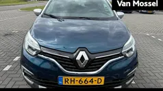 Blauw Gebruikt 2017 Renault Captur Intens SUV | € 13.840 (Eerlijke prijs)