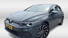 Grijs Gebruikt 2021 VW Golf VIII Business Hatchback | € 22.950 (Eerlijke prijs)