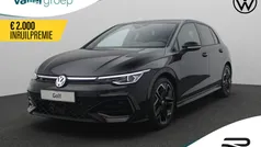 Gebruikt 2025 VW Golf VIII R-line Edition Hatchback | € 42.195 (Eerlijke prijs)