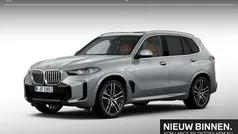 Skyscraper grey metallic (grijs metallic) Gebruikt 2024 BMW X5 Comfort Edition SUV | € 99.900 (Eerlijke prijs)