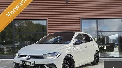 Gebruikt 2024 VW Polo R-line Hatchback | € 27.500 (Eerlijke prijs)