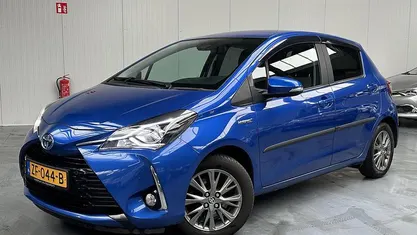Blauw Occasion 2019 Toyota Yaris Hybrid Hatchback | € 16.950 (Eerlijke prijs)