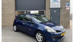 Blauw Gebruikt 2006 Renault Clio II Dynamique Hatchback | € 2.000 (Eerlijke prijs)