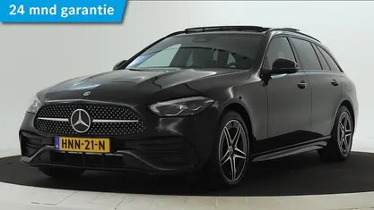 Zwart Gebruikt 2024 Mercedes C300 AMG Stationwagen | € 49.495 (Eerlijke prijs)