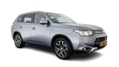 Grijs Gebruikt 2015 Mitsubishi Outlander Comfort Edition SUV | € 10.945 (Goede deal)