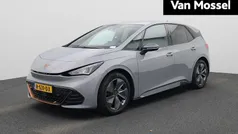 Grijs Gebruikt 2022 Cupra Born Hatchback | € 23.900 (Eerlijke prijs)