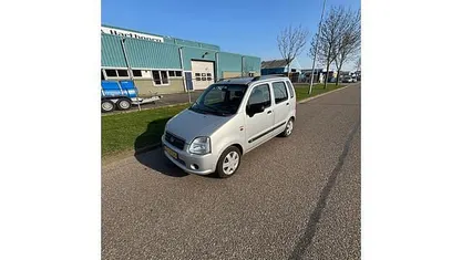 Occasion Suzuki Wagon R GLX 94 PK (69 kW) 2006 Zilver MPV