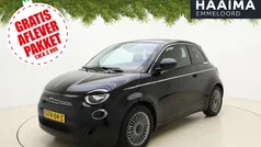 Gebruikt 2024 Fiat 500e Urban Hatchback | € 24.950 (Eerlijke prijs)